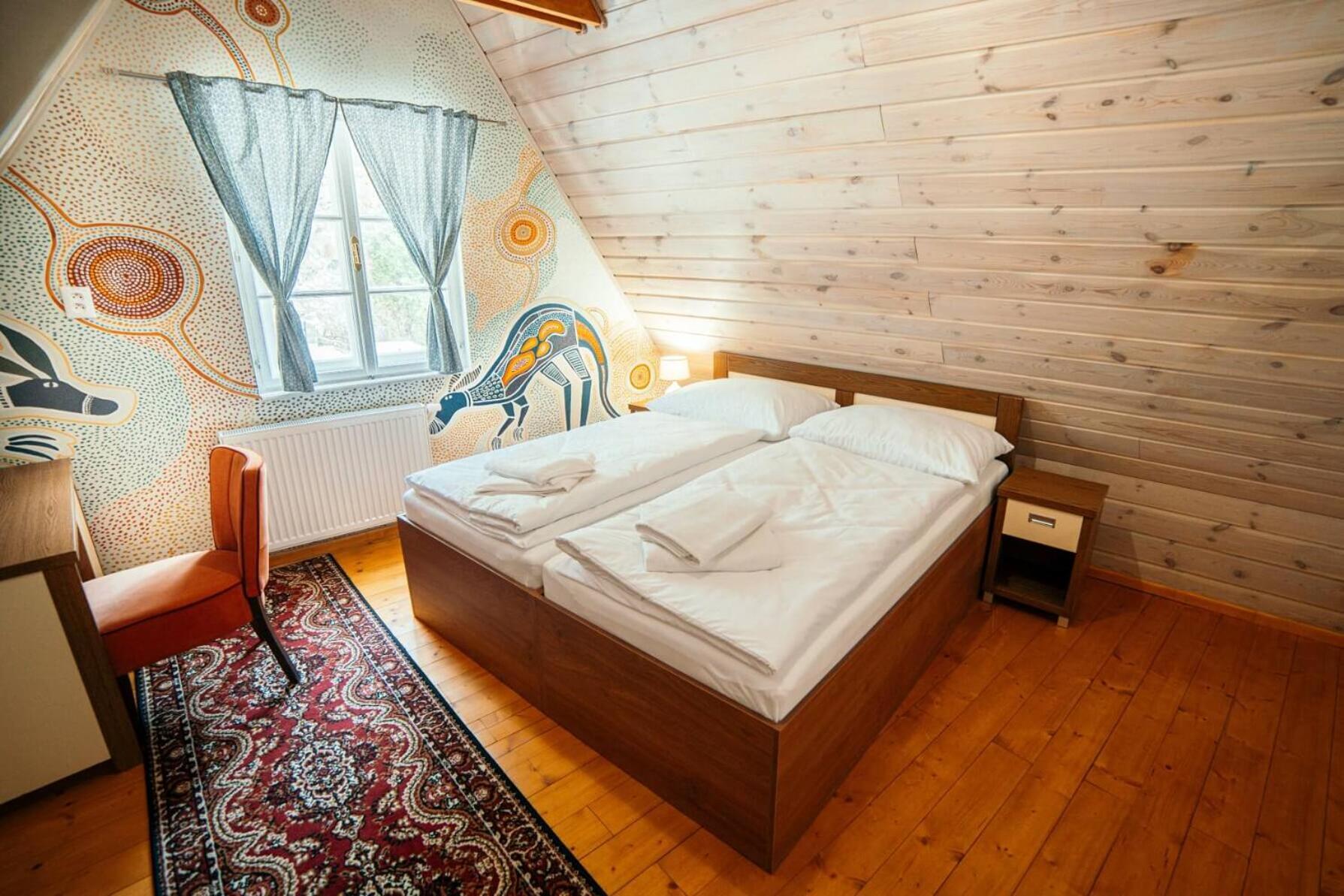 Banská Štiavnica Hostel Cosmopolitan* מראה חיצוני תמונה